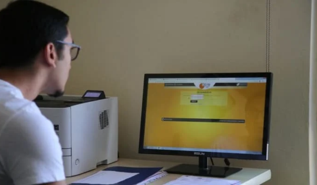 Gazeteci Saymaz: ÖSYM sayfasına sızıp üniversite tercihlerini değiştirmişler