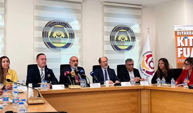 Amed Kitap Fuarı başlıyor: Kürtçe yasaklara tepki