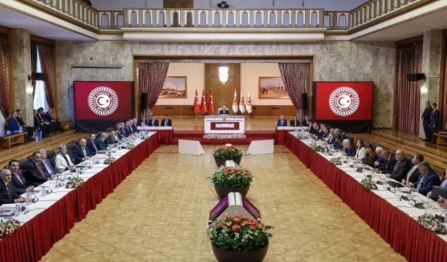 Süreç Komisyonu Diyarbakır’da: Yoğun temas trafiği