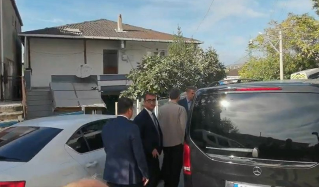 Kocaeli Valisi ve Belediye Başkanı taziye alanından kovuldu