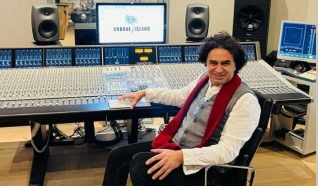 Kürt müzisyen Hakan Akay’a havalimanında gözaltı