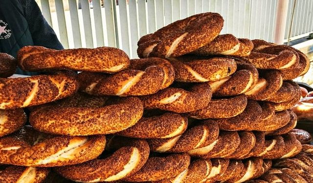 "Simit enflasyonu" dünya basınında: Beş yılda 3 liradan 20 liraya çıktı