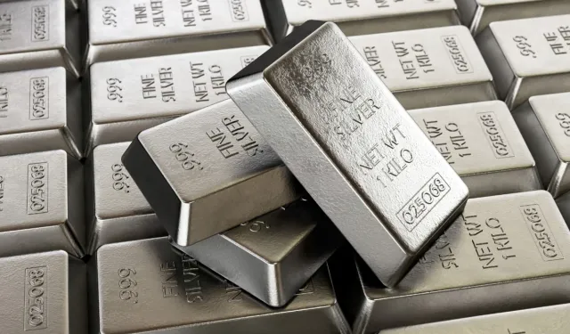 Gümüş rekora doymuyor: İkinci en değerli varlık oldu