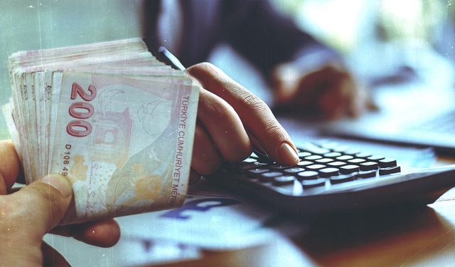 Memur ve emeklinin zam farkı netleşti