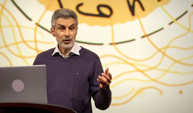 Bengio’dan yapay zeka uyarısı: Fişi çekmeye hazır olun