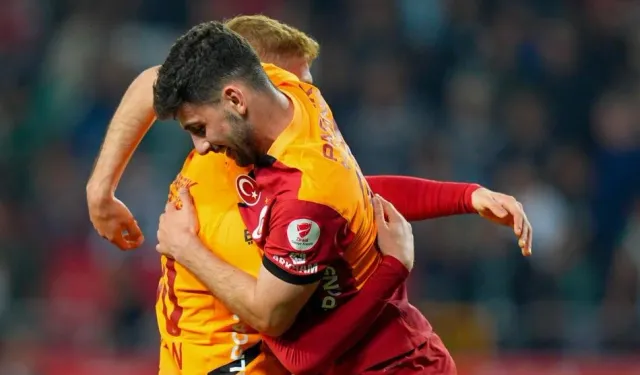 Galatasaray duyurdu: 'Kendisiyle vedalaşıyoruz, ona ilettik'