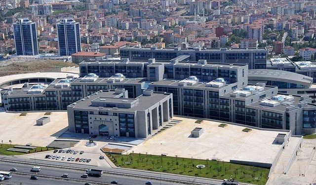 Kartal Adliyesi'nde savcı, eski eşi olan hakimi vurdu!