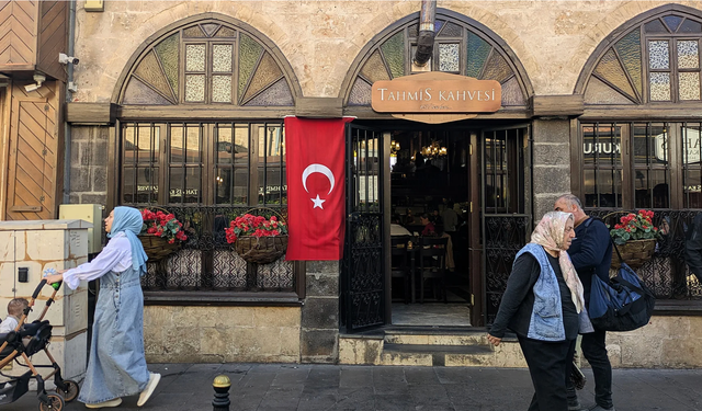 BBC, Antep’in simgesi Tahmis Kahvesi’ni dünyaya anlattı