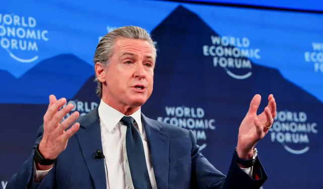 Kaliforniya Valisi: TikTok, Trump'ı eleştirenleri sansürlüyor