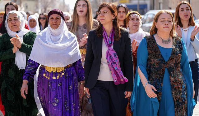 Bucak, Çınar’da 8 Mart açıklamasına katıldı