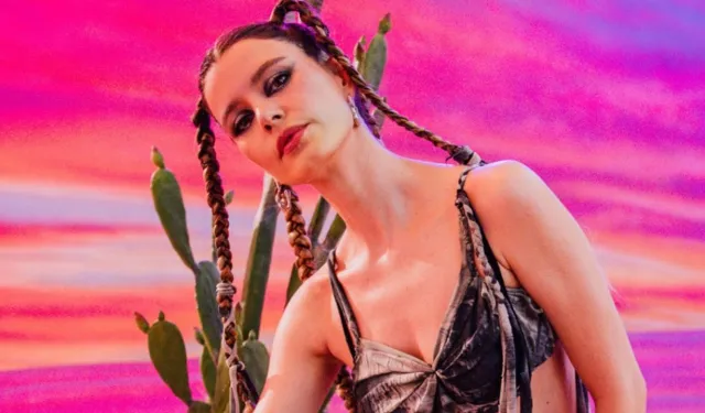 Oyuncu Beren Saat, müzik dünyasına giriş yaptı: Şarkı yaptı