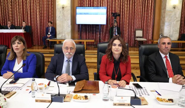 DEM Parti'den Komisyon Raporu tepkisi: Şerh düştüler