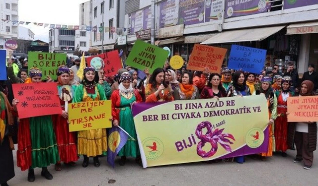 Iğdır’da 8 Mart yürüyüşüne polis engeli