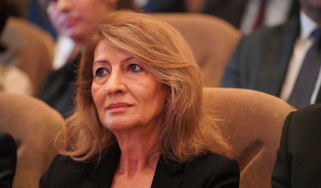 Kürt First Lady’den mesaj: “Kürtler kiralık silah değil”