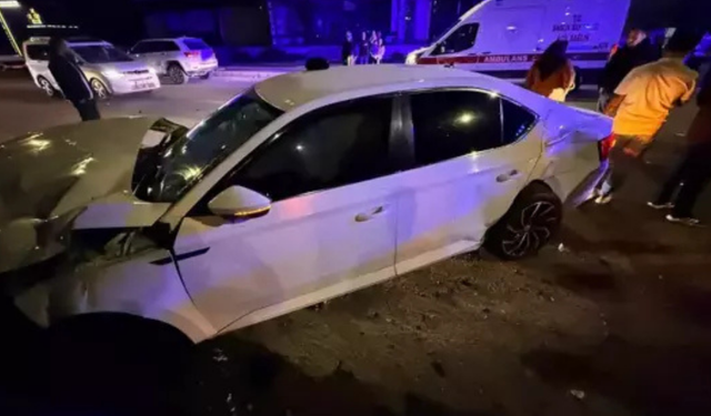 Diyarbakır’da trafik kazası: 3 yaralı