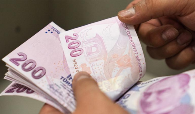 Emekliye zam beklentisine soğuk duş: Bayram ikramiyesi artışı teklifte yok