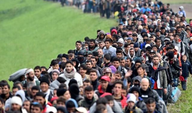 BM Mülteciler Yüksek Komiserliği: İran'da göç başladı