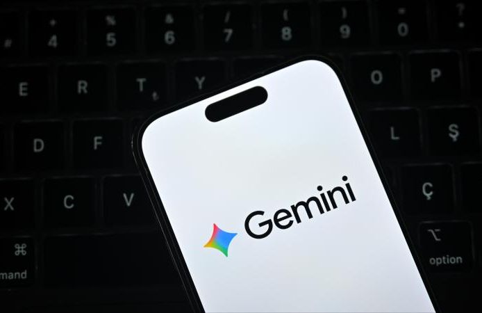 Yapay zeka yarışı kızıştı: Gemini 3 tarihi rekorla geldi