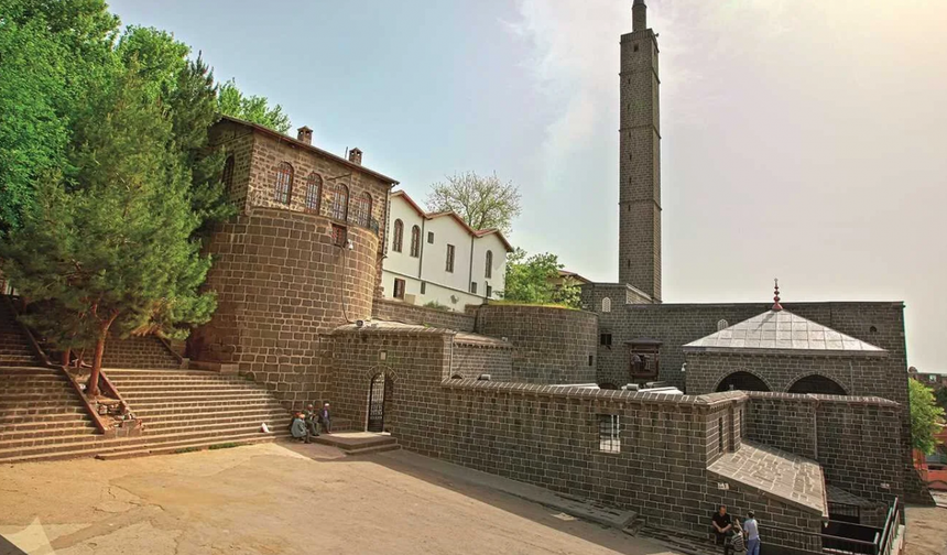 Diyarbakır'ın tarihi ibadet mekanı: Hz. Süleyman Camii
