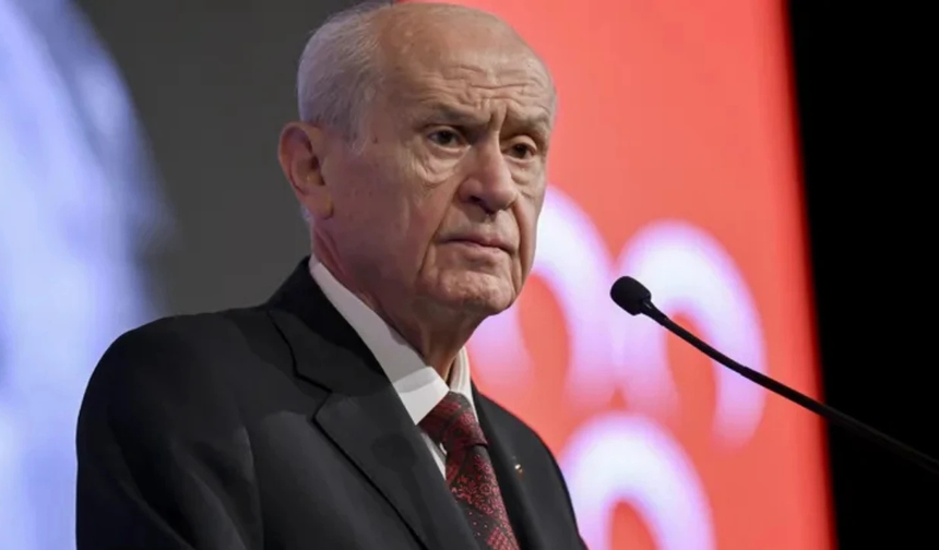 Bahçeli: Bayrağın indirilmesinden DEM Parti sorumlu