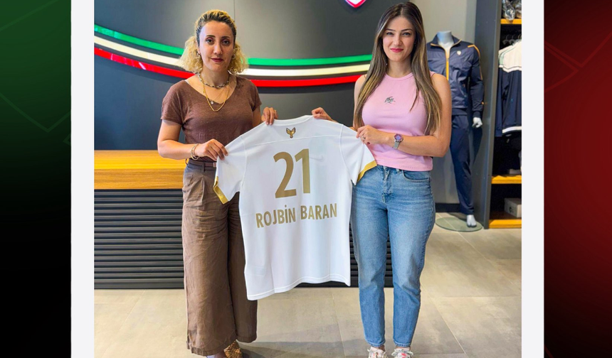 Sosyal medyada hedef gösterilmişti: Amedspor'dan Masterchef Rojbin Baran'a destek