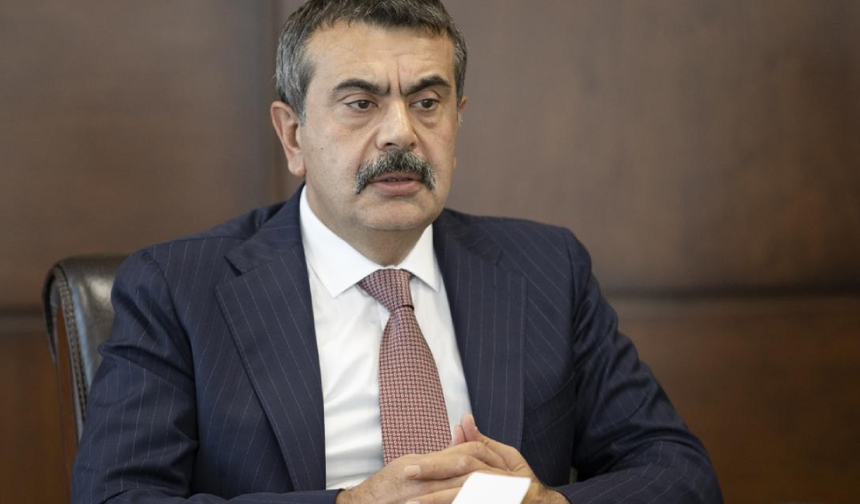 Milli Eğitim Bakanı Tekin’den LGS eleştirilerine yanıt: "Geri zekalıya anlatır gibi anlatıyoruz ama anlamıyorlar"