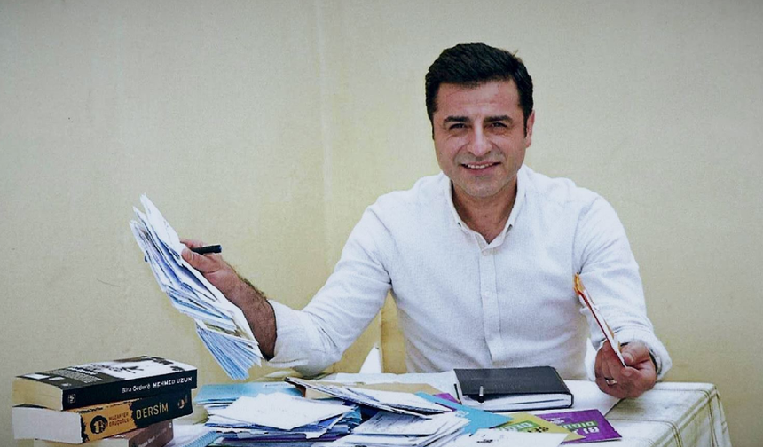 Selahattin Demirtaş: "Barışın kalıcı olması için katkı sunmaya devam edeceğim"