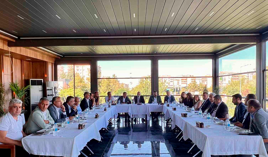 Diyarbakır iş dünyası ve bankalar güven tazeledi
