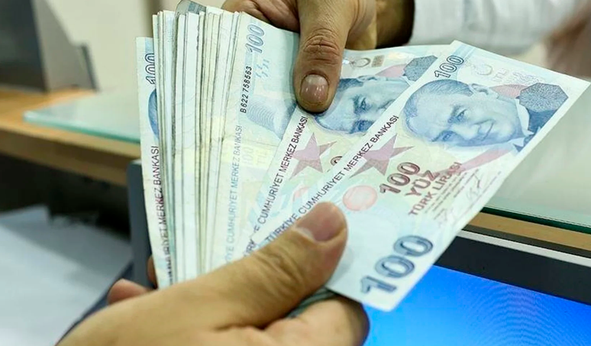 Emeklilere müjde: Zamlı maaşlar erken yatacak