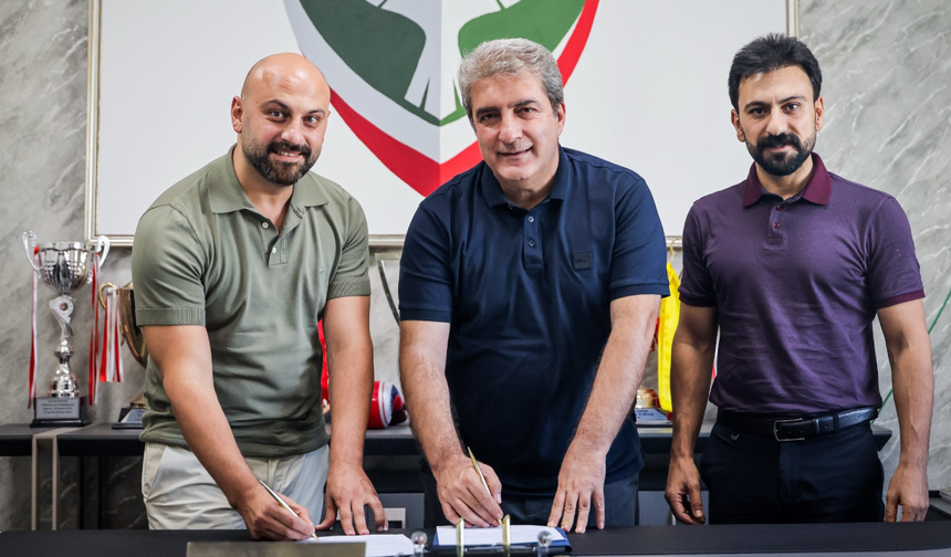 Amedspor forma sırt sponsorunu değiştirmedi