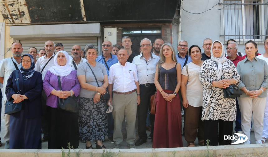 Binası mühürlenen Avesta'dan eylem
