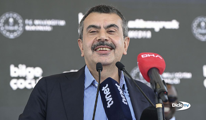 Bakan Tekin’den LGS itirafı: “Sınav kitapçığı fotoğraflanıp WhatsApp’ta paylaşıldı”