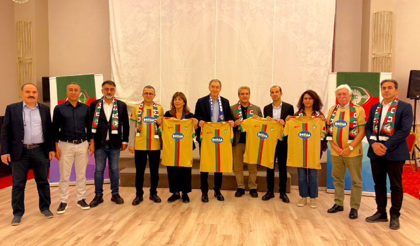 DEM Parti heyetinden Amedspor'a ziyaret