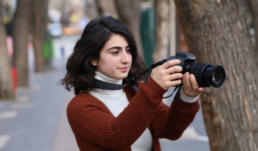 Gazeteci Öznur Değer’e Rojin Kabaiş haberi soruşturması