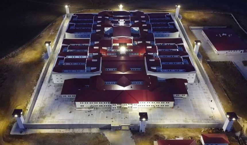 Kuyu Tipi Cezaevlerinde Açlık Grevleri Ölüm Sınırında