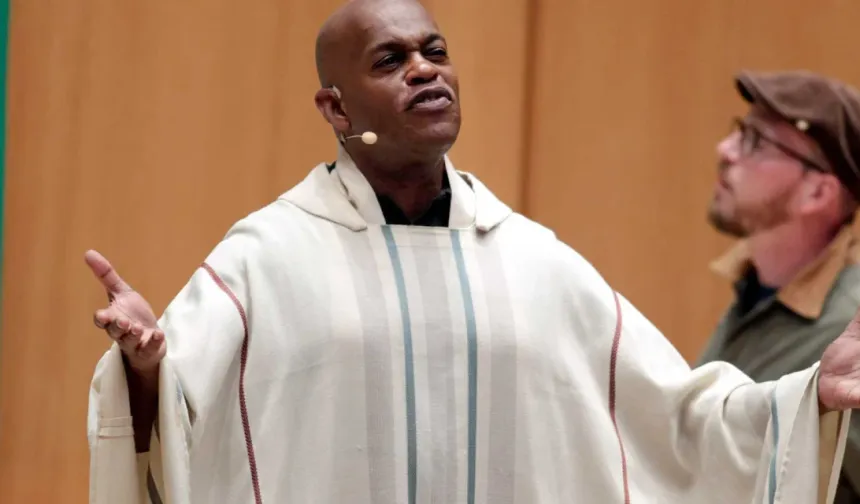 Dünyaca ünlü şarkıcı öldürüldü: Baş şüpheli, oğlu