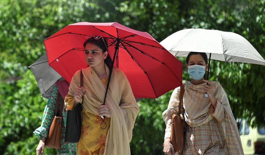 Derinleşen Dijital Şiddet: Kadınları Yapay Zekânın Hedefinte