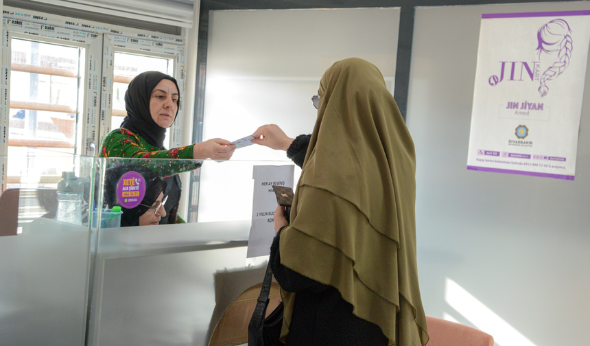 Diyarbakır'da 8 bin kadına JINKART dağıtıldı