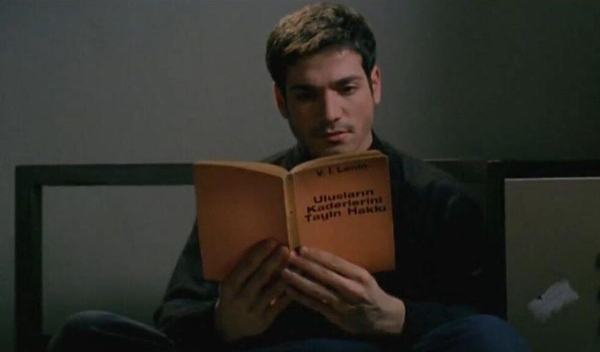 Dicle öneriyor: Bir Kuşağın İçinde Kopan Fırtına, Bahoz