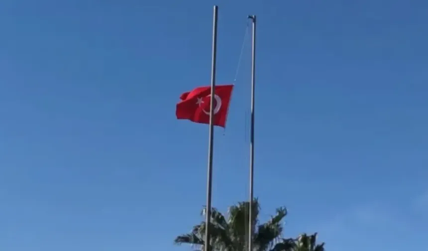 Sınırda bayrak soruşturmasında beş gözaltı