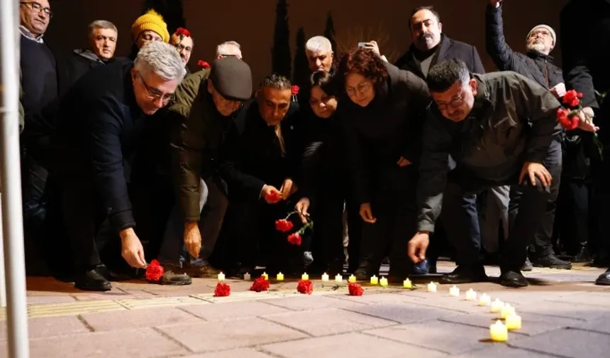 6 Şubat depremlerinde ölenler yurt genelinde anıldı