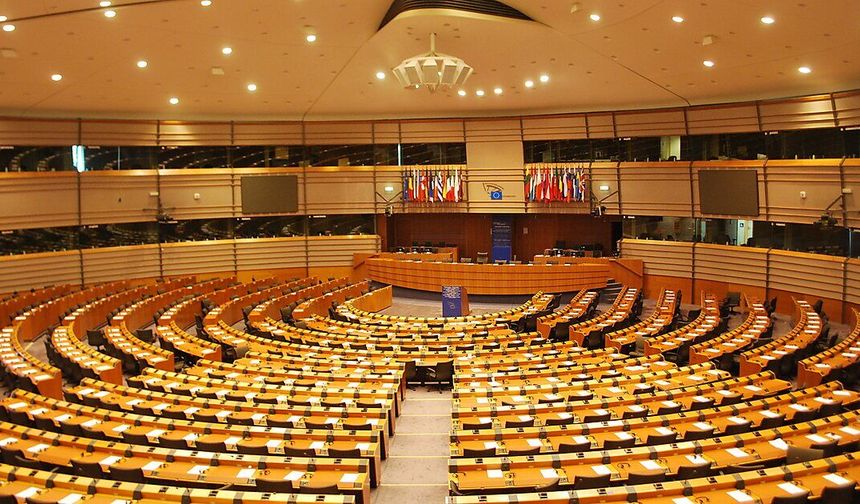 Türkiye-Kürt diyaloğu Avrupa'da masaya yatırılıyor