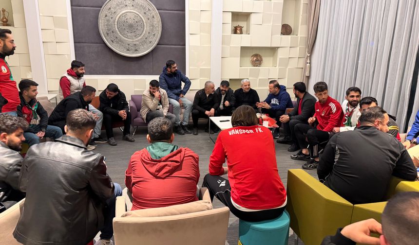 Amedspor-Vanspor maçında dostluk rüzgarları