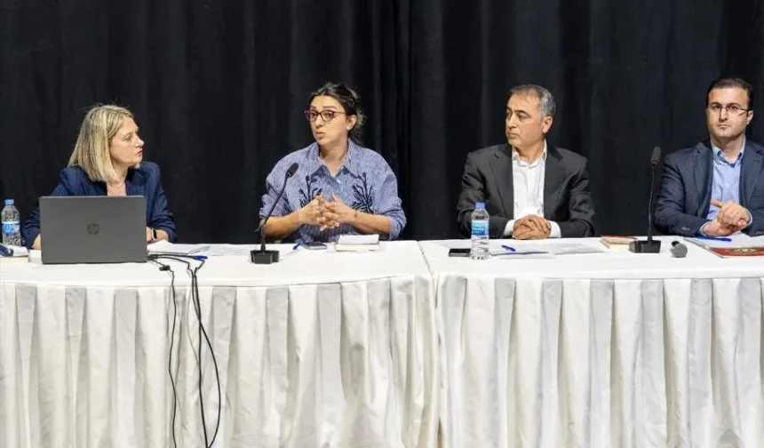 Diyarbakır’da önemli panel: Bucak da konuştu