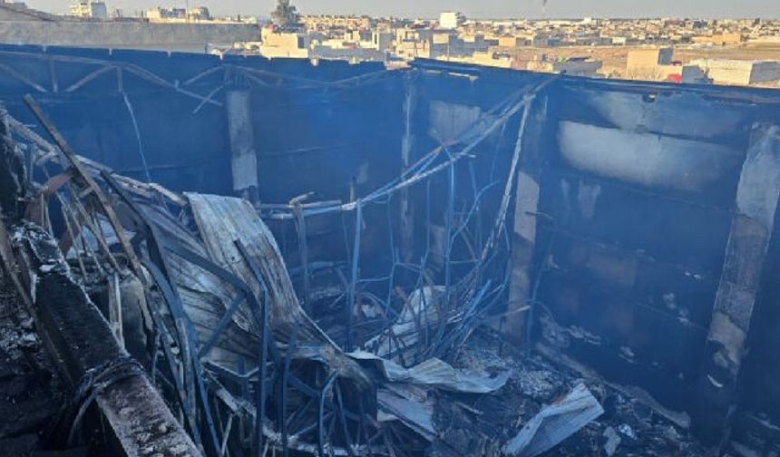 Ronahî TV'nin bulunduğu bina tamamen yandı