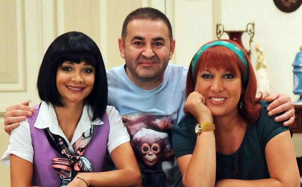 Oya Başar'dan Evrim Akın'a destek