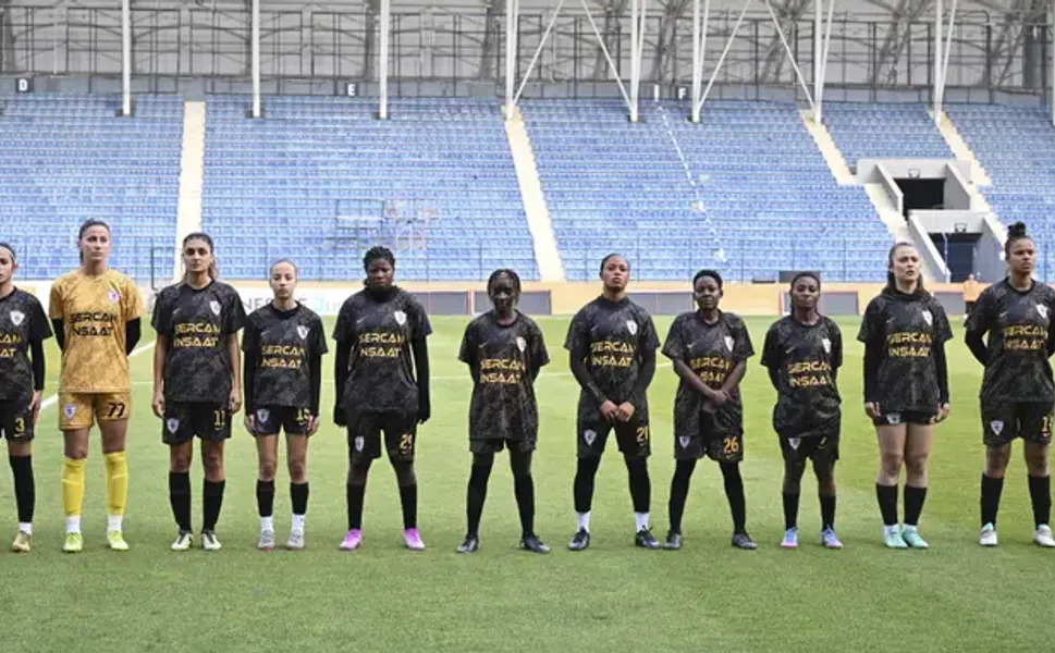 Amed 14 tane atmıştı: Eski şampiyon 10 haftada 89 gol yedi