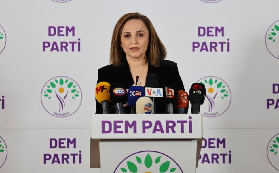 Dem Partili Ayşegün Doğan'dan yeni parti iddialarına yanıt!