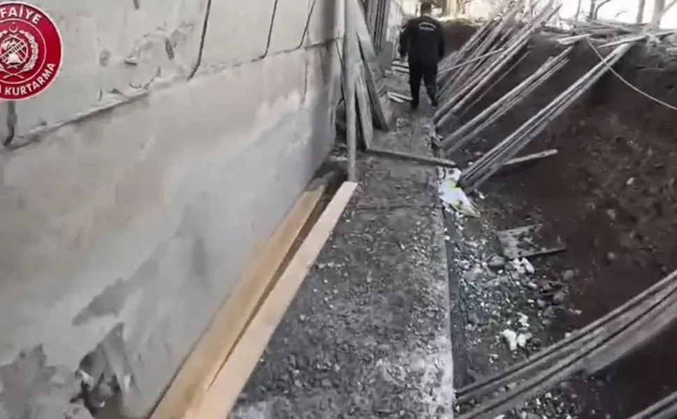 Diyarbakır'da inşaattan düşen işçi hayatını kaybetti