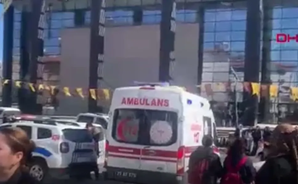 Diyarbakır’da okulda zehirlenme şüphesi: Öğrenciler hastaneye kaldırıldı!